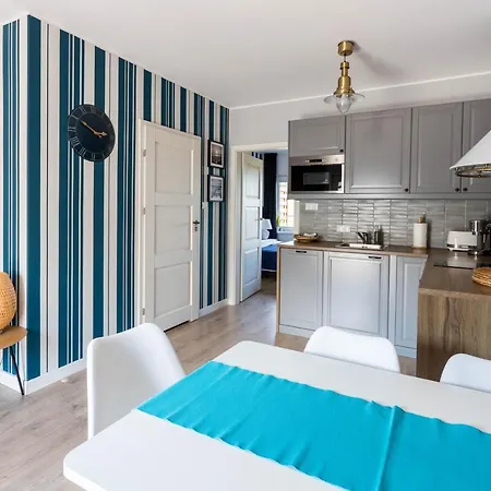 Marynarskie 100m Od Plazy Rowy (Pomerania)