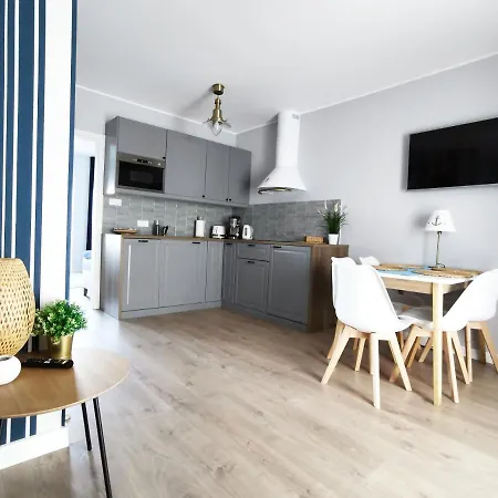 Marynarskie 100m Od Plazy *