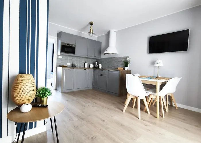 Marynarskie 100m Od Plazy *